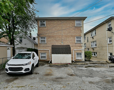 7610 W Belmont Avenue - Photo Thumbnail 21