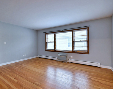 7610 W Belmont Avenue - Photo Thumbnail 5