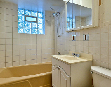 7610 W Belmont Avenue - Photo Thumbnail 13