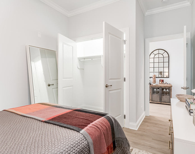 7652 Madison Street - Photo Thumbnail 18