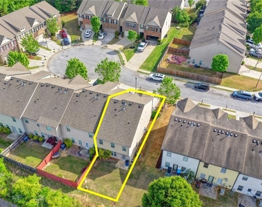 2520 Morgan Chase Drive - Photo Thumbnail 17
