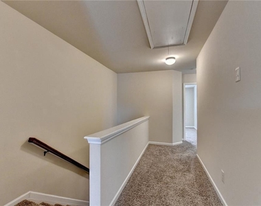 2520 Morgan Chase Drive - Photo Thumbnail 7