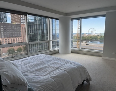 445 E North Water Street - Photo Thumbnail 13