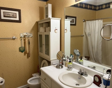 1590 Westfield Court - Photo Thumbnail 16