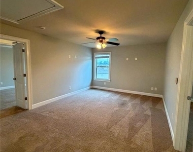 42 Fox Knoll Trail - Photo Thumbnail 30