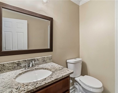 732 Garibaldi Street Sw - Photo Thumbnail 8