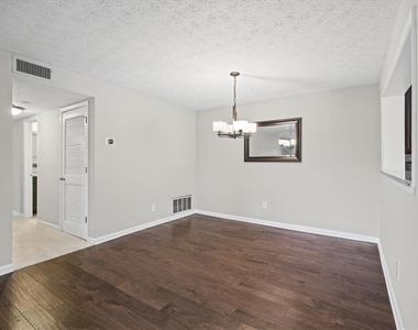 2901 Lenox Road Ne - Photo Thumbnail 15