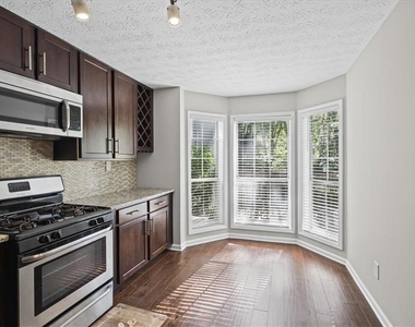 2901 Lenox Road Ne - Photo Thumbnail 12