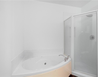 123 Luckie Street Nw - Photo Thumbnail 13