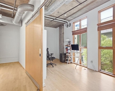 123 Luckie Street Nw - Photo Thumbnail 5