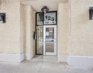 123 Luckie Street Nw - Photo Thumbnail 1