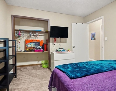 3574 Broxton Lane - Photo Thumbnail 15