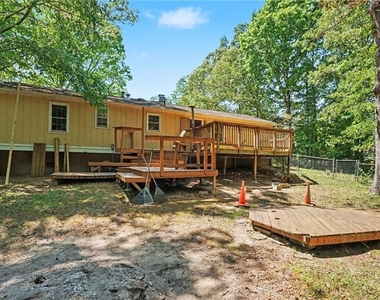 3574 Broxton Lane - Photo Thumbnail 23