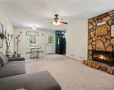 3574 Broxton Lane - Photo Thumbnail 7