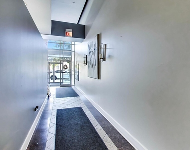 6 S Laflin Street - Photo Thumbnail 3