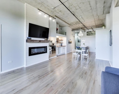 6 S Laflin Street - Photo Thumbnail 9
