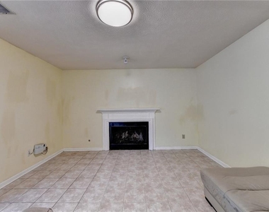 2691 Garland Way - Photo Thumbnail 26