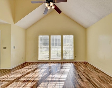 2691 Garland Way - Photo Thumbnail 7