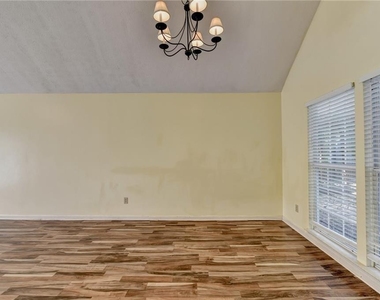 2691 Garland Way - Photo Thumbnail 14