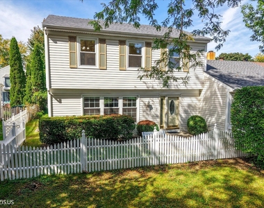 10 Mayflower Road - Photo Thumbnail 52