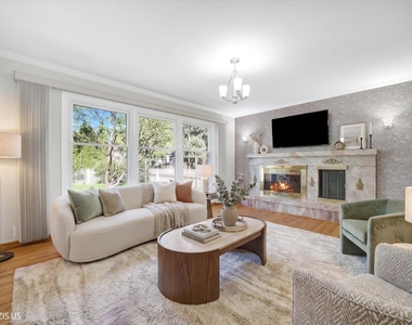 10 Mayflower Road - Photo Thumbnail 6