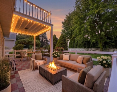 10 Mayflower Road - Photo Thumbnail 3