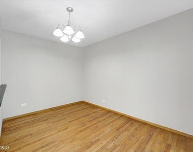 10 Mayflower Road - Photo Thumbnail 15