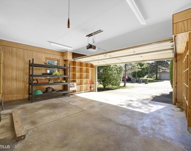 10 Mayflower Road - Photo Thumbnail 38