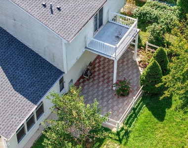 10 Mayflower Road - Photo Thumbnail 57