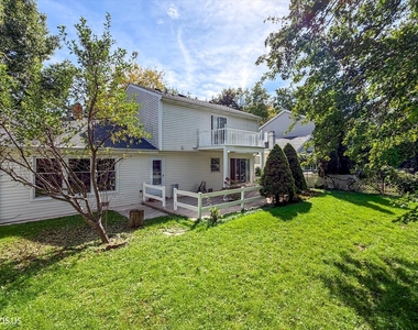 10 Mayflower Road - Photo Thumbnail 51