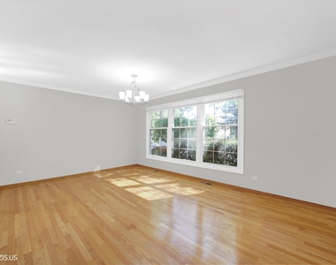 10 Mayflower Road - Photo Thumbnail 21