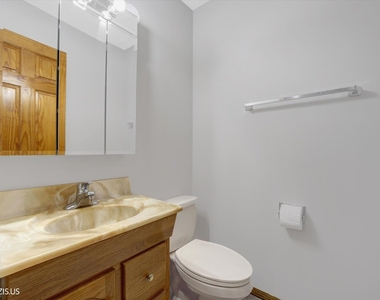 10 Mayflower Road - Photo Thumbnail 27