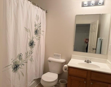 2735 Belleglade Pte - Photo Thumbnail 10