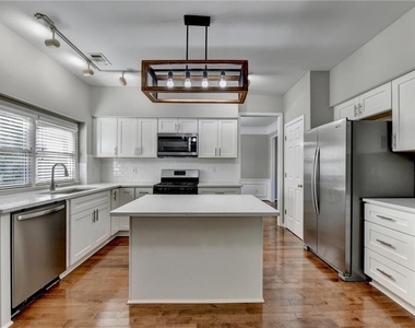 7470 Brookwood Way - Photo Thumbnail 16