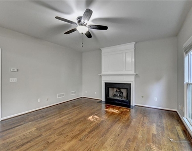 7470 Brookwood Way - Photo Thumbnail 28