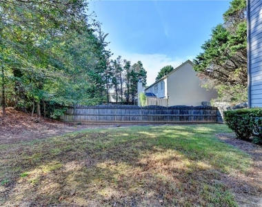 7470 Brookwood Way - Photo Thumbnail 57