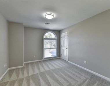 7470 Brookwood Way - Photo Thumbnail 43