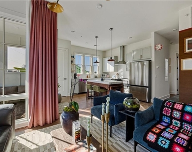 962 Bibbs Circle - Photo Thumbnail 1
