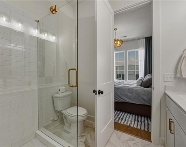 962 Bibbs Circle - Photo Thumbnail 12