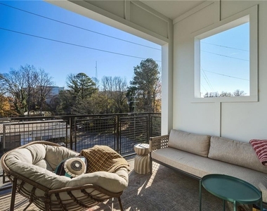 962 Bibbs Circle - Photo Thumbnail 7