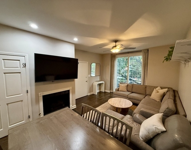 1635 W Beach Avenue - Photo Thumbnail 1