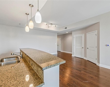 270 17th Street Nw - Photo Thumbnail 9