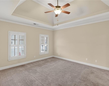 2979 Gateland Square - Photo Thumbnail 16