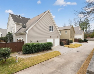 2979 Gateland Square - Photo Thumbnail 35