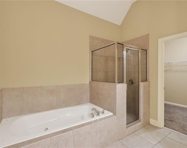 2979 Gateland Square - Photo Thumbnail 23