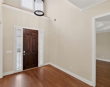 2979 Gateland Square - Photo Thumbnail 7