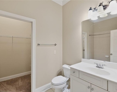 2979 Gateland Square - Photo Thumbnail 32