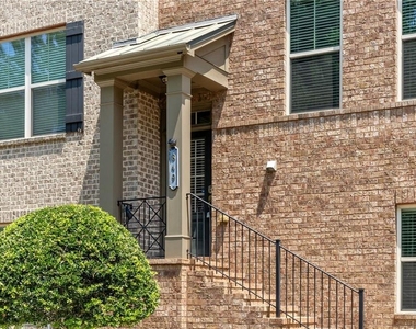 849 Ivy Vine Place - Photo Thumbnail 2