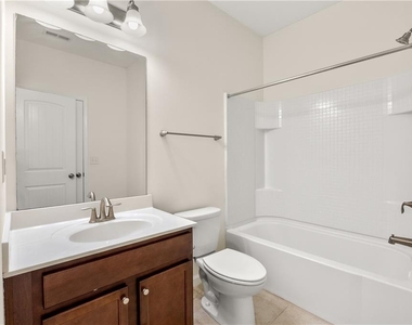 849 Ivy Vine Place - Photo Thumbnail 32