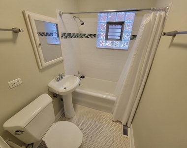 1624 Washington Street - Photo Thumbnail 15